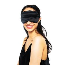 Why Use Silk Eye Masks for Sleeping? 5 Benefits