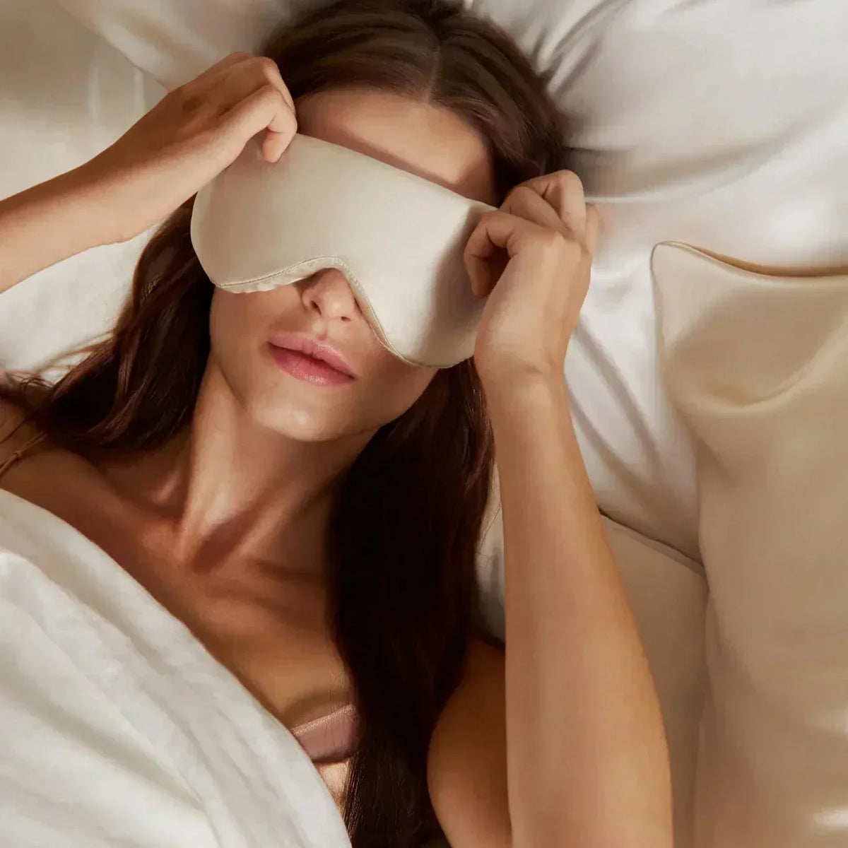 Silk Sleep Mask Benefits: What the Science Says